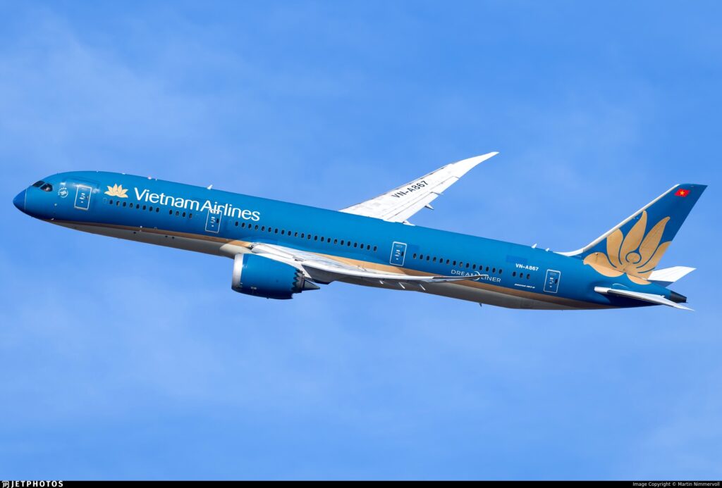 Vietnam Airlines Runway Overrun Probe Begins