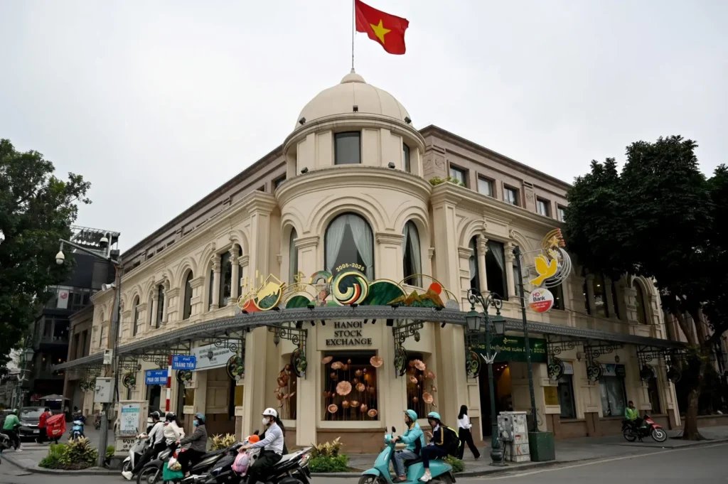 Vietnam Markets Watch New Selling Pressure Today