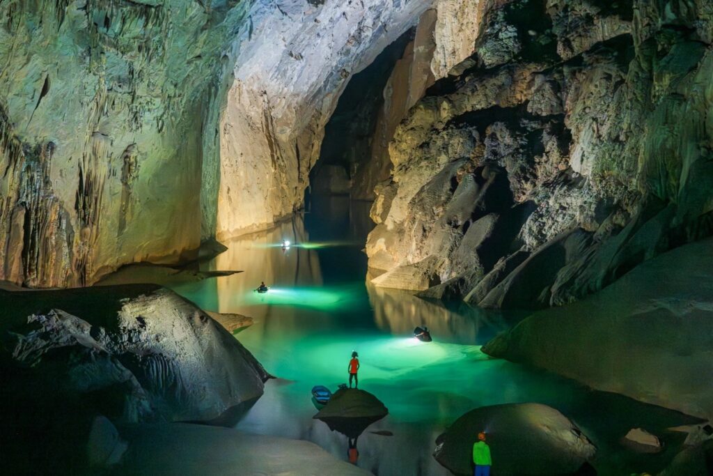Vietnam Phong Nha Tourism Wins Global Awards Today