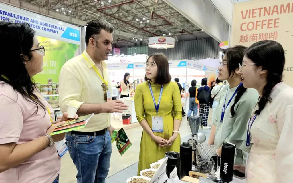 Vietnam Specialty Foods Draw Global Buyers