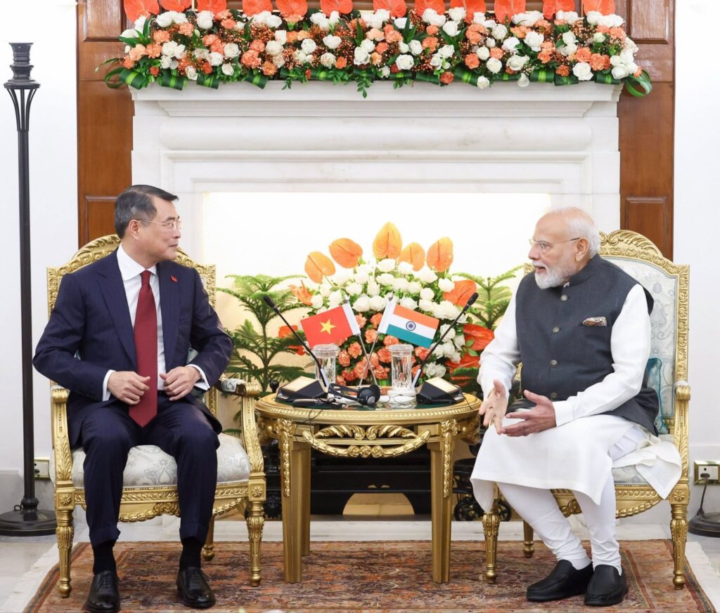 Vietnam PM Holds Talks With Modi